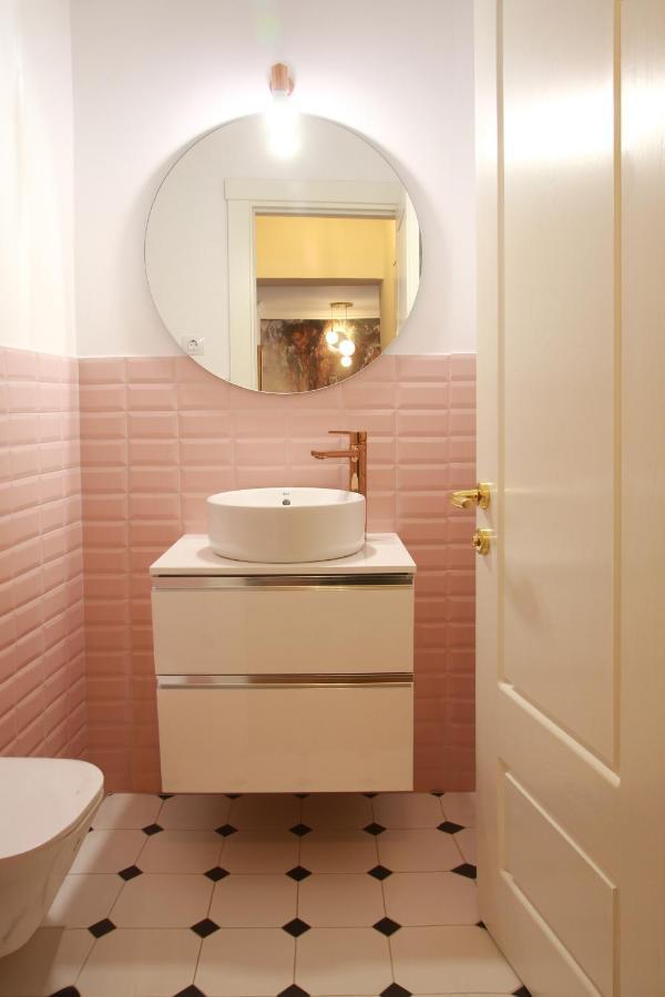 Premium Central Apartment Braşov Eksteriør bilde